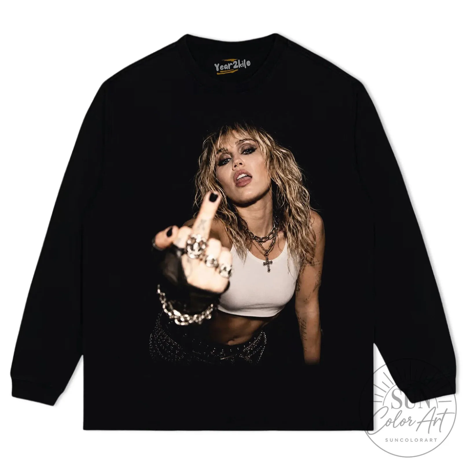 Miley Cyrus Middle Finger Vintage Washed Black T-Shirt 17 Miley Cyrus Middle Finger Vintage Washed Black T-Shirt