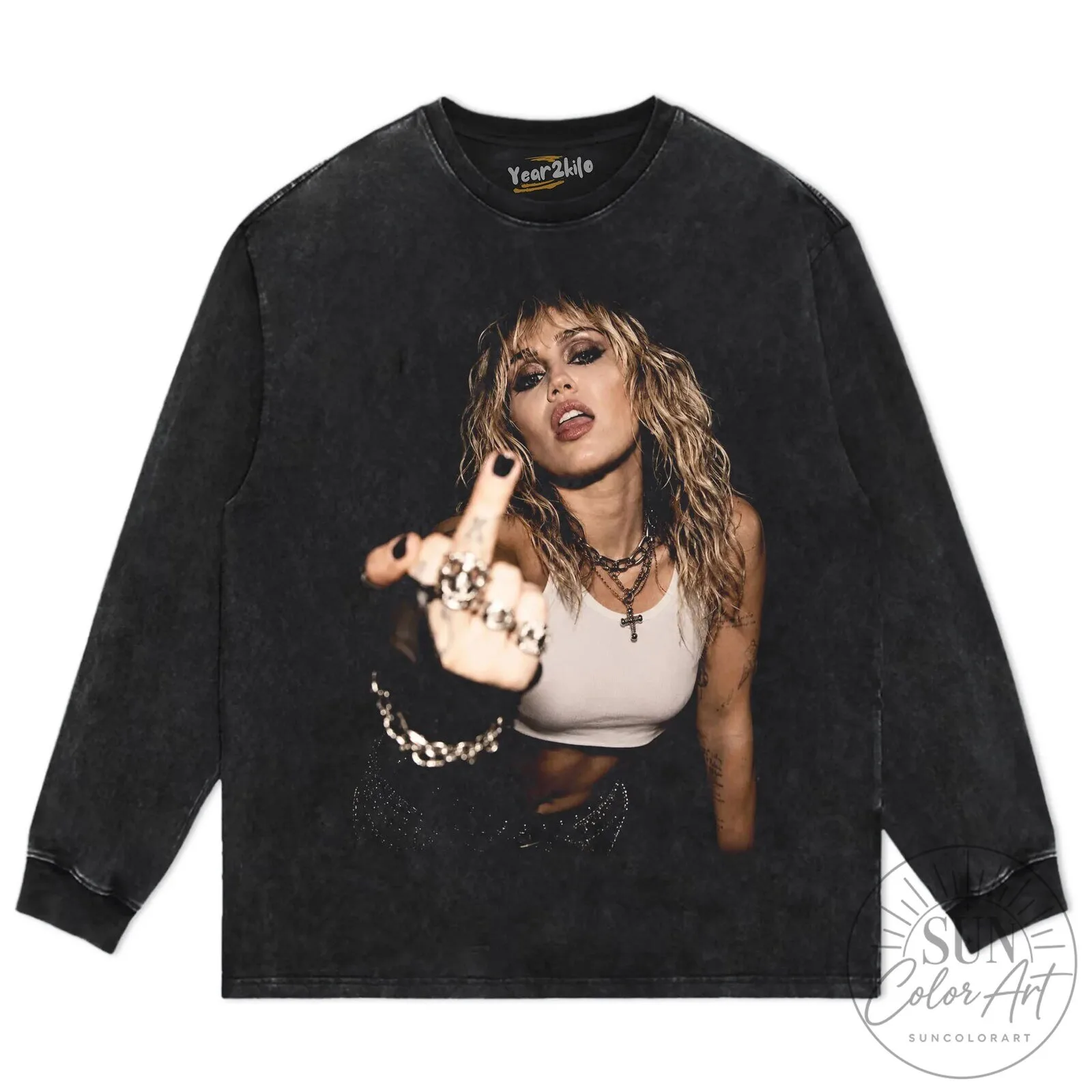 Miley Cyrus Middle Finger Vintage Washed Black T-Shirt 18 Miley Cyrus Middle Finger Vintage Washed Black T-Shirt
